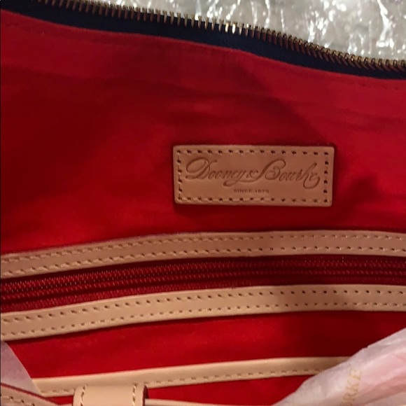 New with Tags Authentic Dooney & Bourke purse - Picture 4 of 5